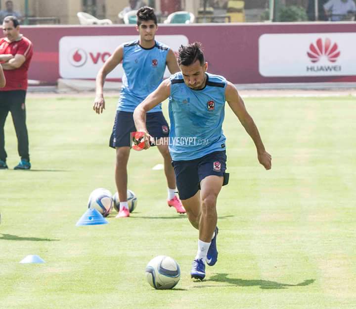 تدريب الاهلى فى التتش لمواجهة سموحة  (11)