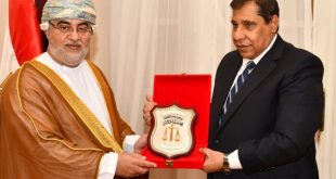 رئيس مجلس الدولة ونائب رئيس المحكمة العليا بسلطنة عمان